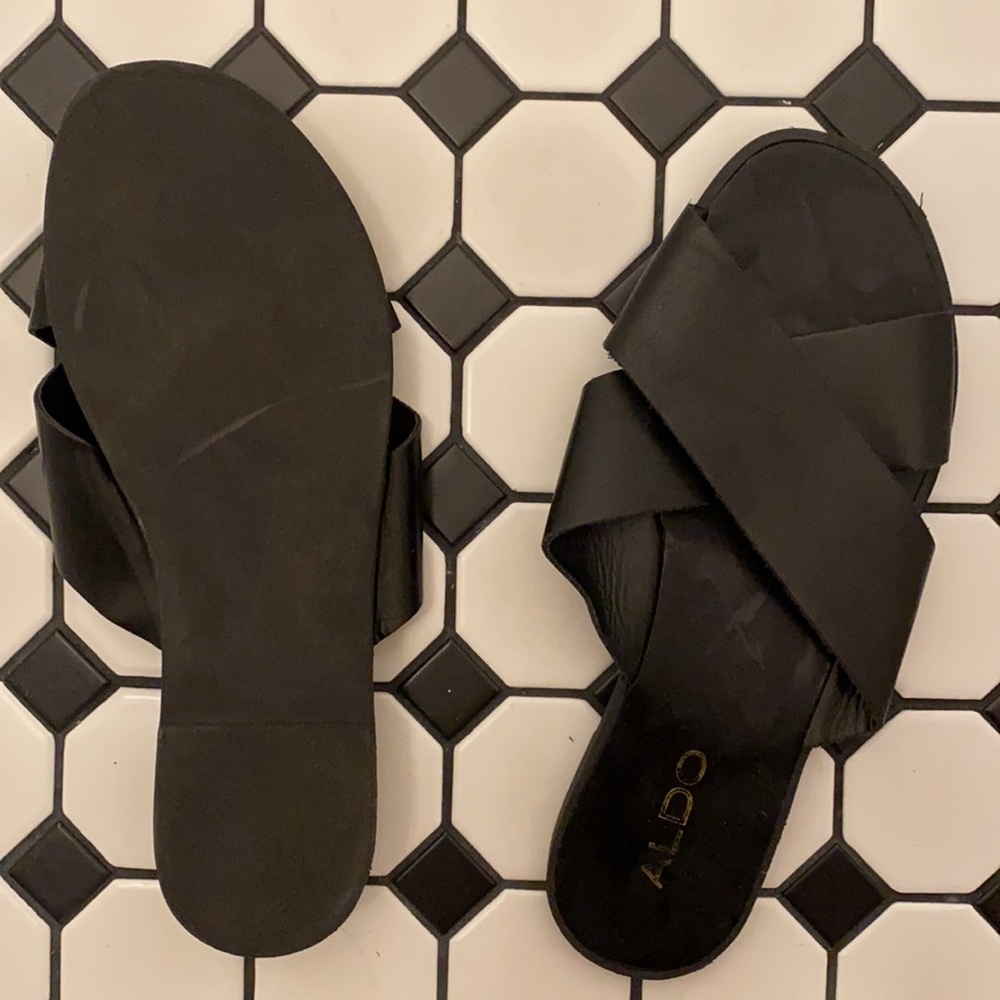 Also sandals - Picture 2 of 2